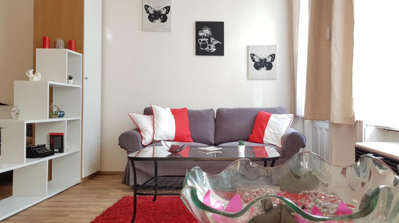 Center Royalty Apartment Budapest Exterior foto